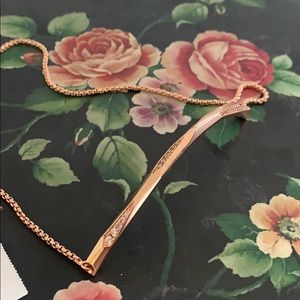 Kendra Scott Jewelry - Kendra Scott rose Gold Statement choker Kendra Scott Jewelry - Kendra Scott rose Gold Statement choker